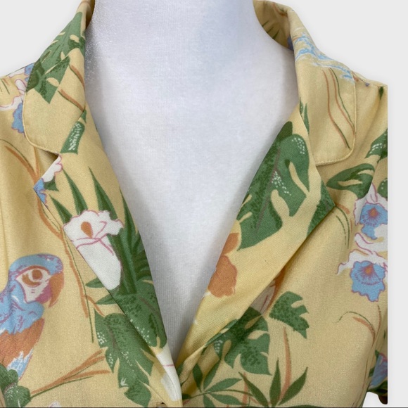 Vintage Pale Yellow Bird Palm Tree Hawaiian Coconut Girl Button Down - Picture 3 of 9